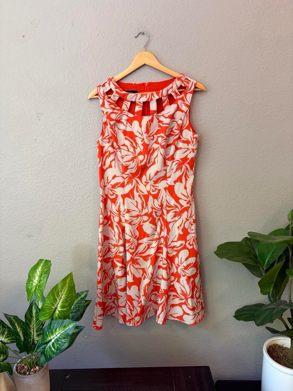 AGB Orange and White Floral Cutout Neck Mini Dress Size M